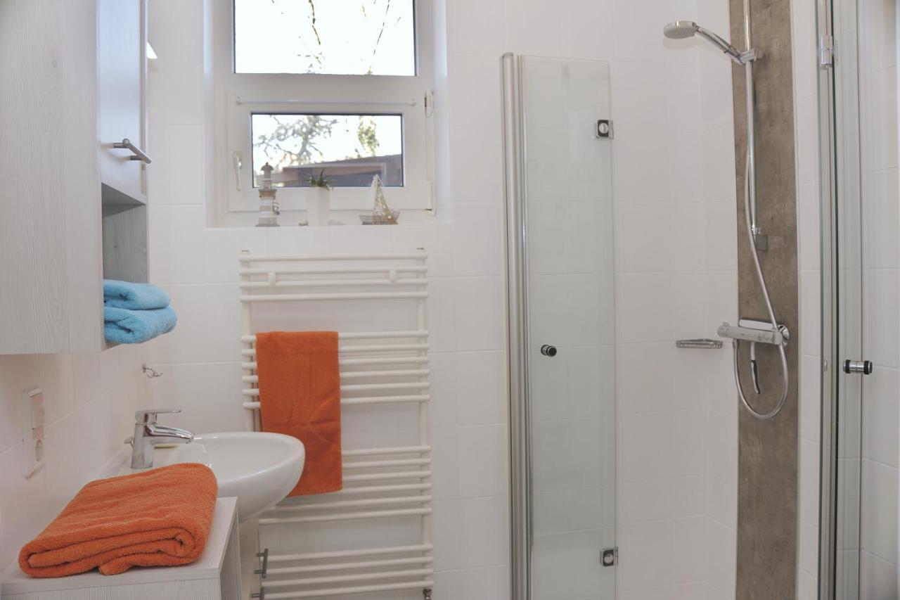Deichoase Apartment Horumersiel Bagian luar foto